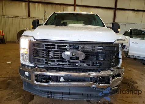 2024 Ford F250 Super Duty from USA, damaged, VIN 1FT7W2BAXREF65631